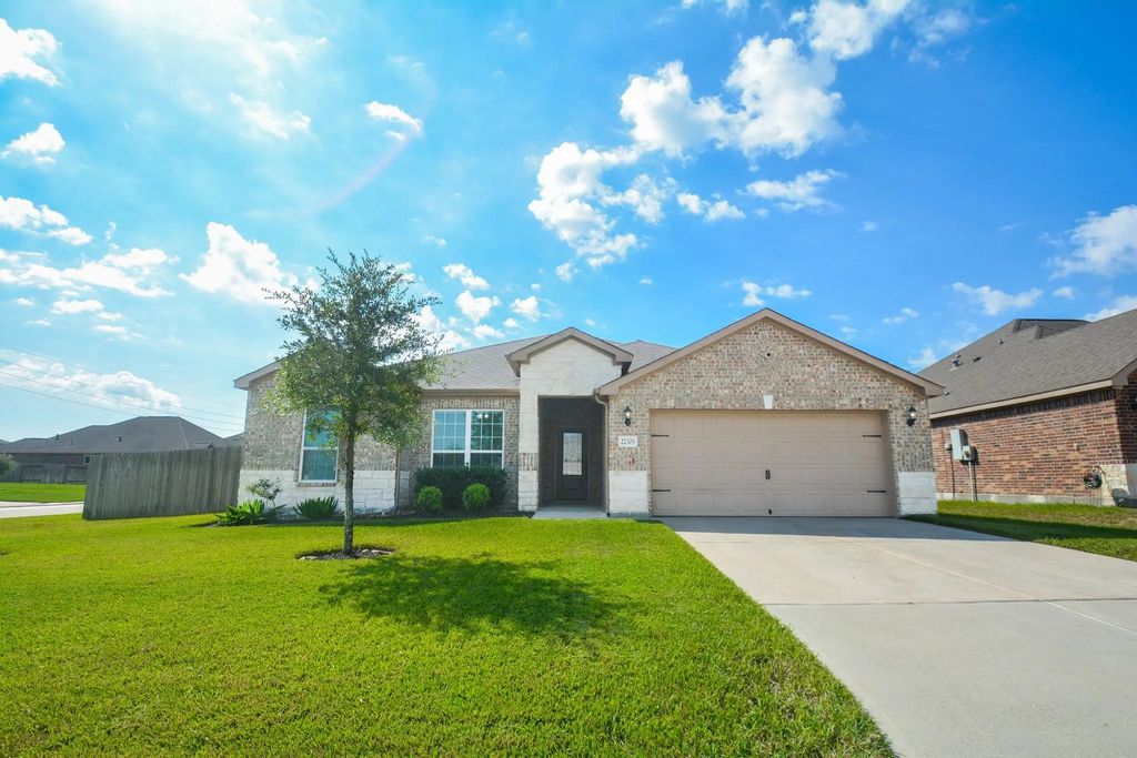 22303 Bauer Garden Drive, Hockley