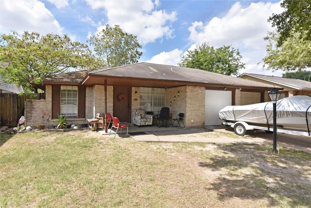10119 Hannon Drive, Houston