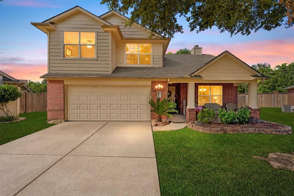 3203 Falcon Trail Drive, Spring