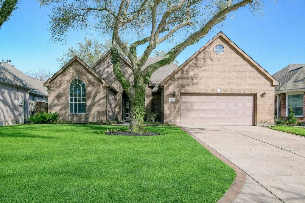 4111 Clubhollow, Katy