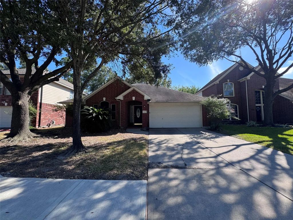 18422 Wolf Creek Trail, Humble