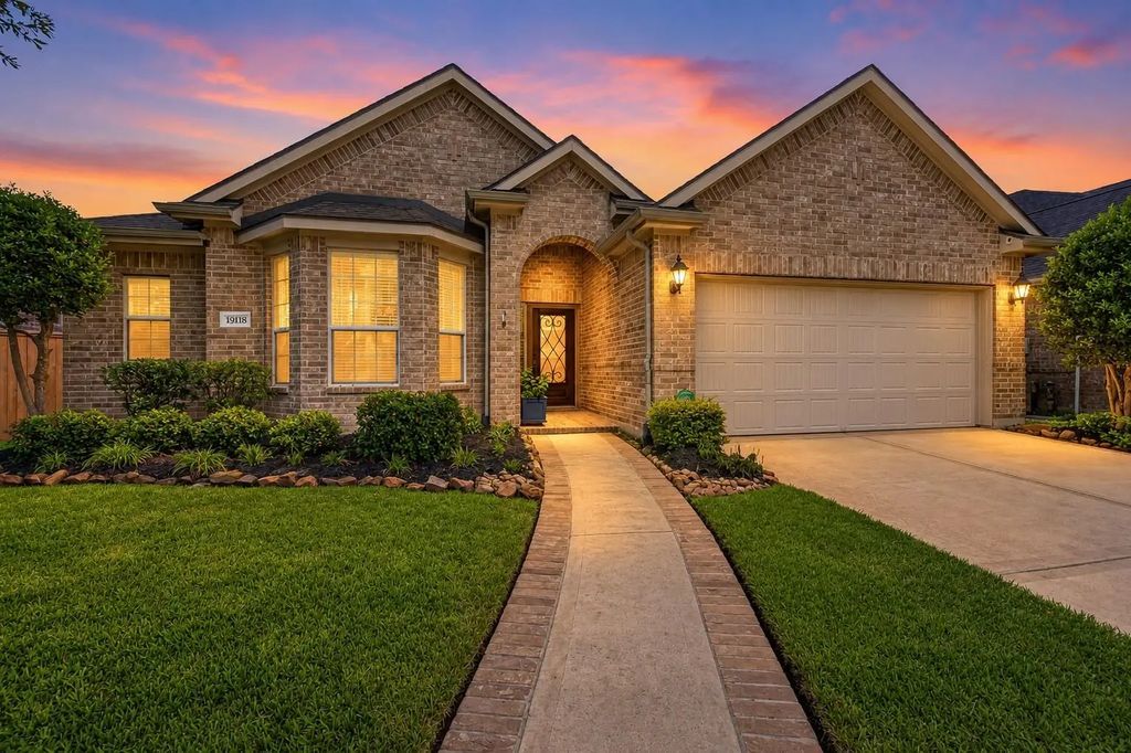 19118 Cove Forest Lane, Cypress