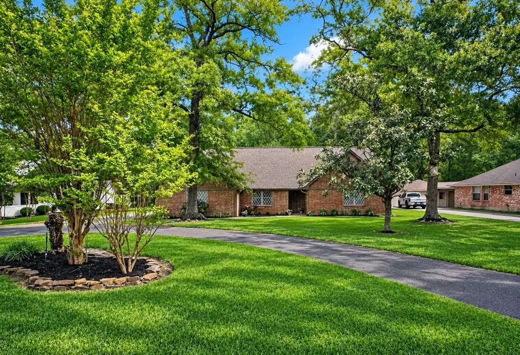96 Panorama Drive, Conroe