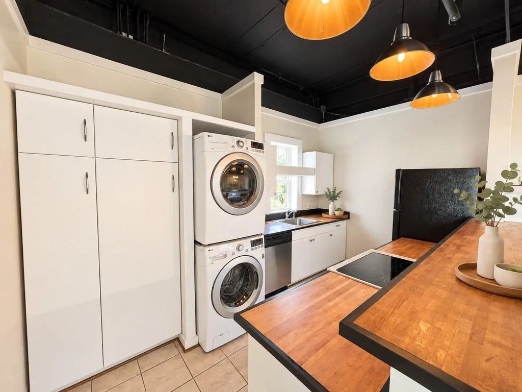 5002 Mellon Street, Houston