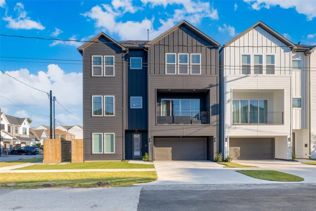 412 N Nagle Street, Houston