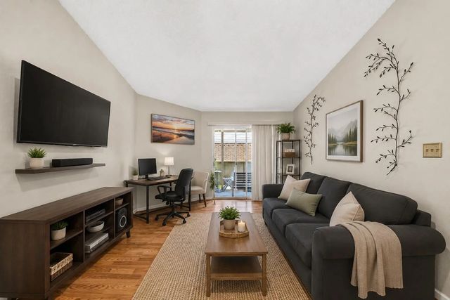 2120 El Paseo Street 604, Houston