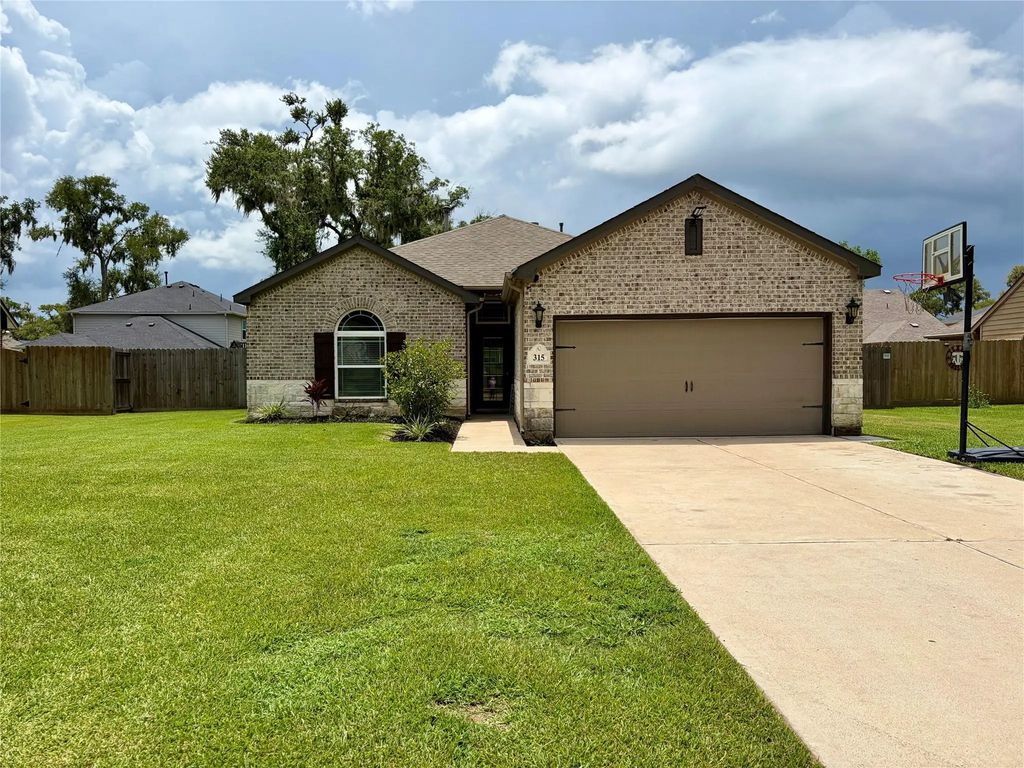 315 Woodhaven Drive, West Columbia