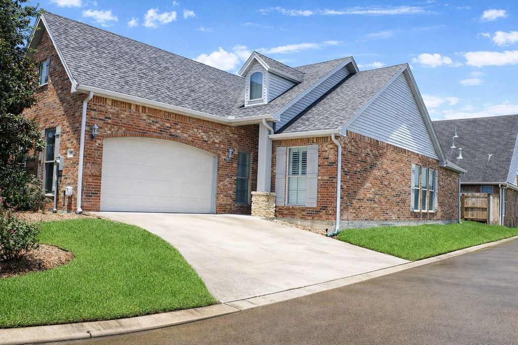 3850 Central Pointe Drive, Beaumont