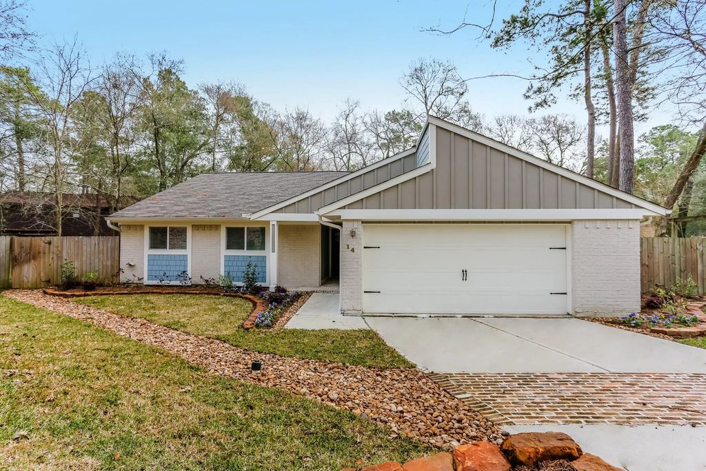 14 Woodlot Court, The Woodlands
