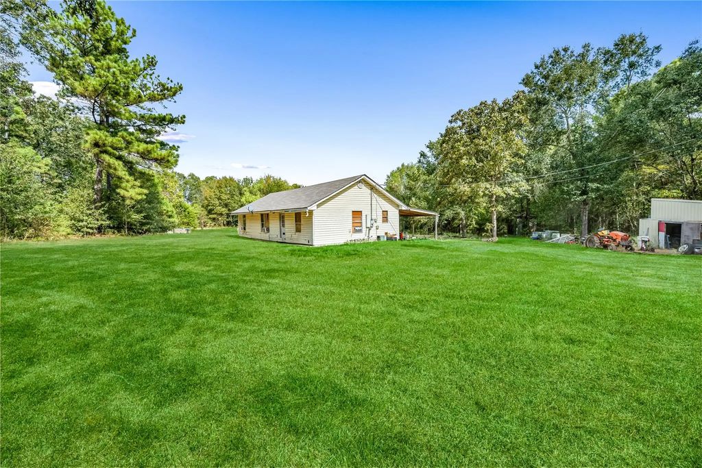 27530 Denn Road, Montgomery