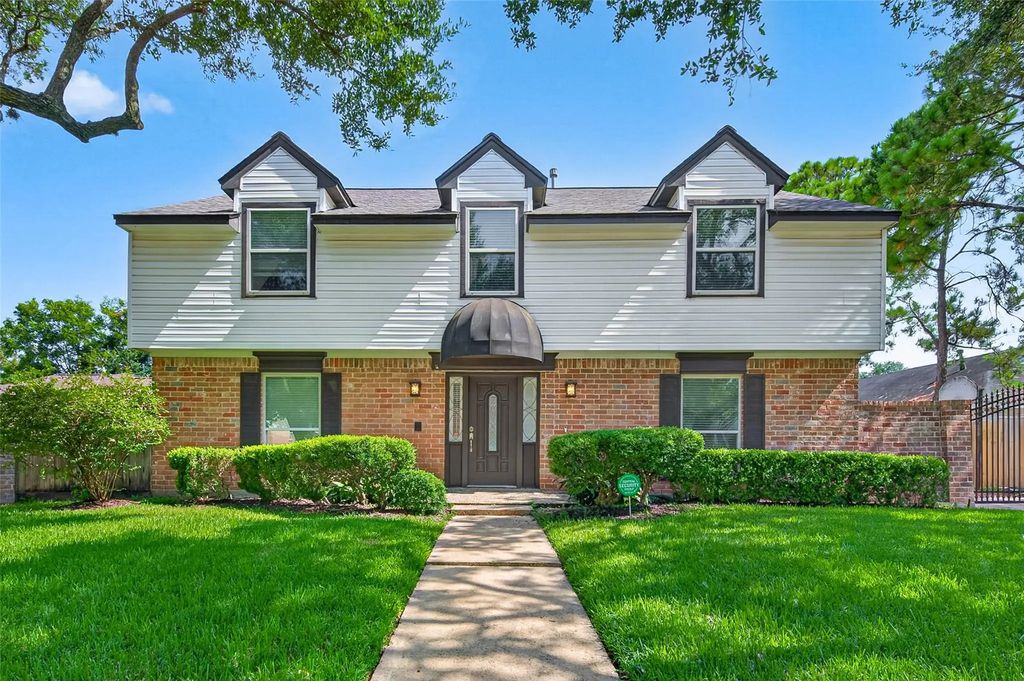 11315 Olympia Drive, Houston