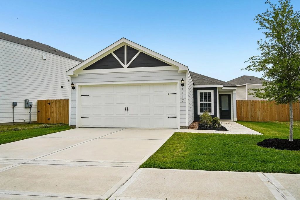 8117 Sunberry Shadow Drive, Houston