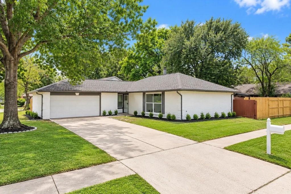19815 Pinefield Court, Humble