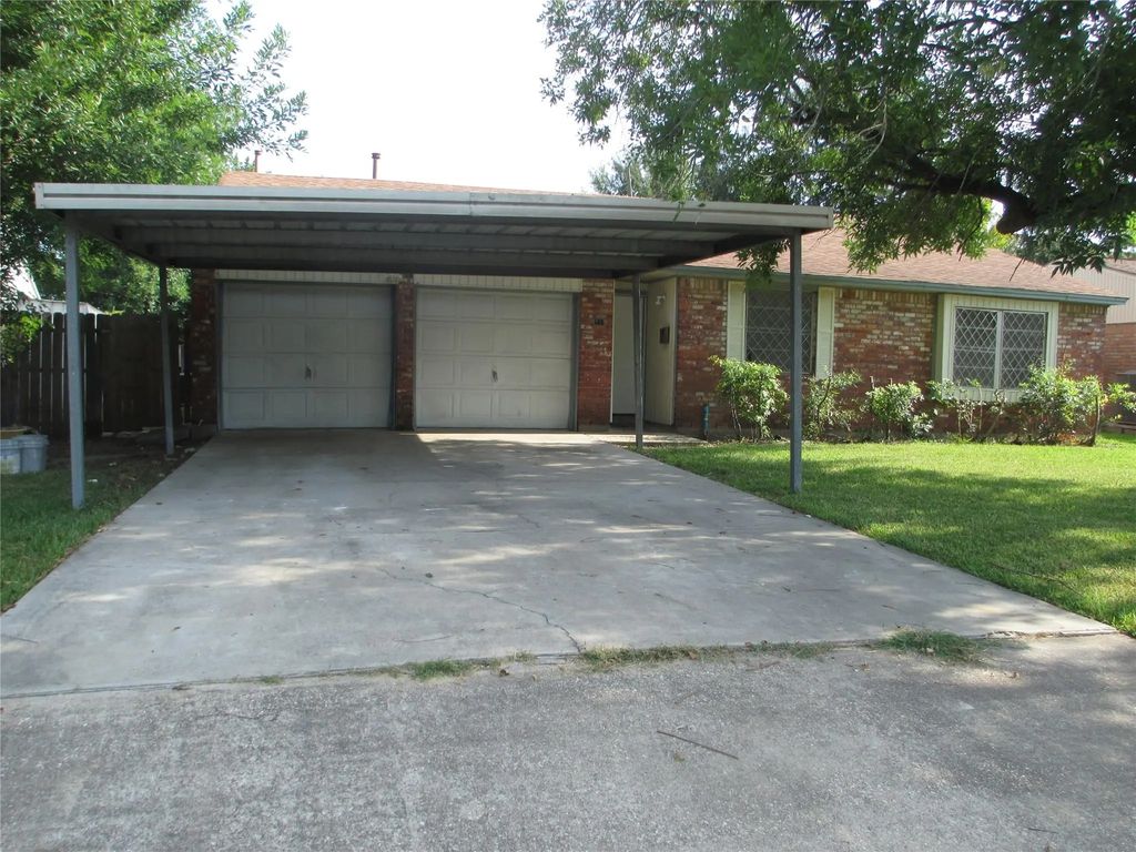 500 Harold Lane, Baytown