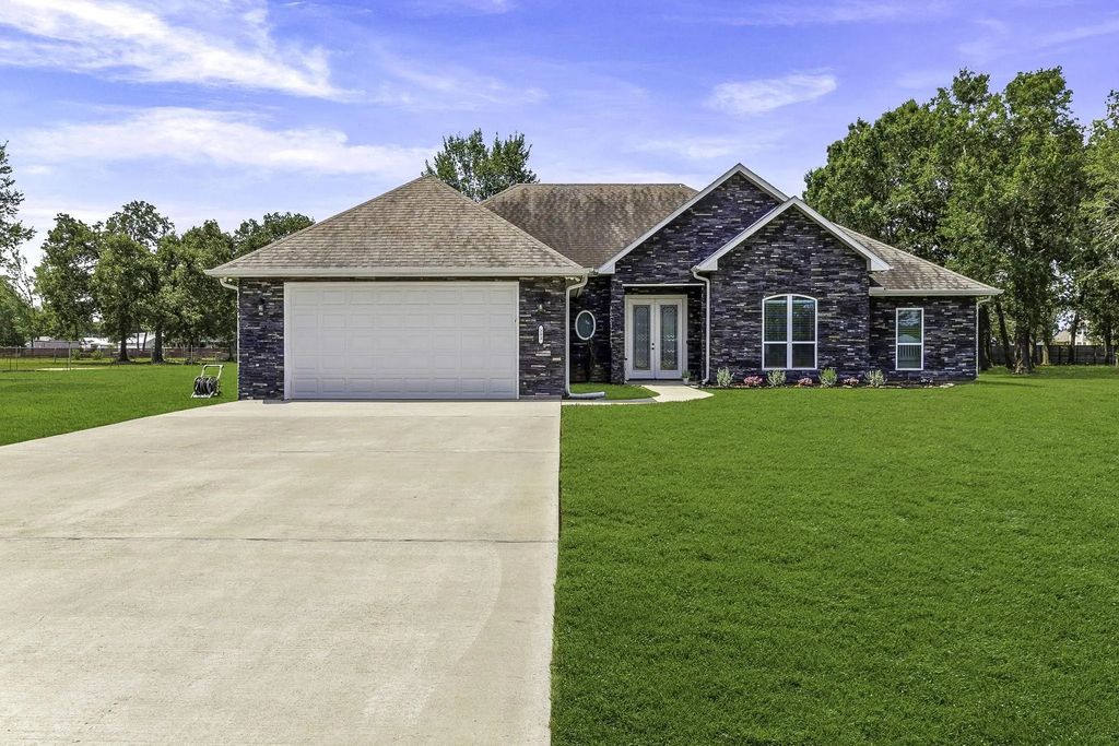 203 Summer Haven, Livingston