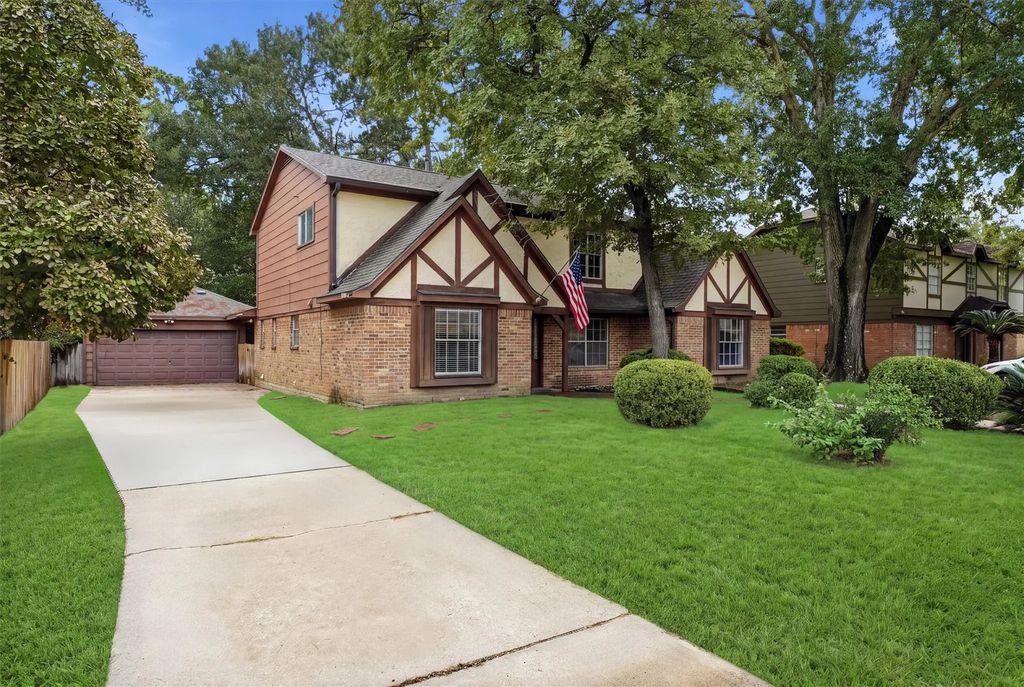 19514 Alinawood Drive, Humble