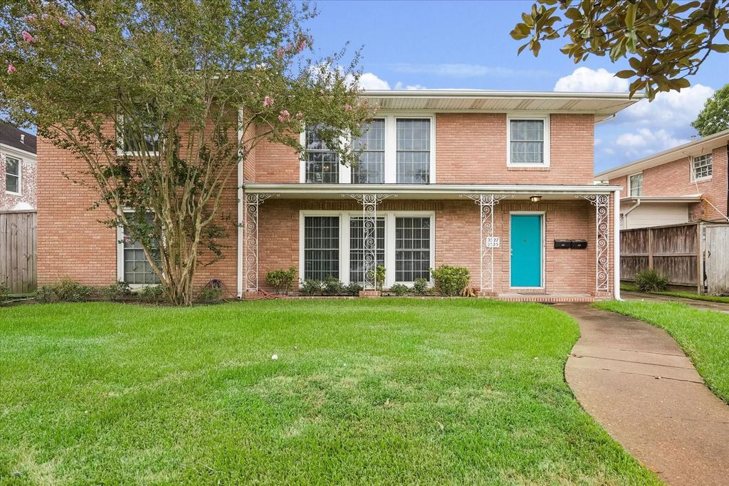 2327 Swift Boulevard, Houston
