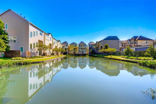 11017 Mikula Dr, Houston