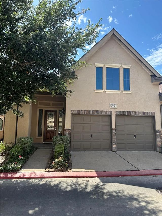 2910 Royal Oaks Green, Houston