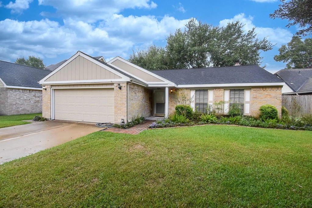 522 7th Street, Sugar Land