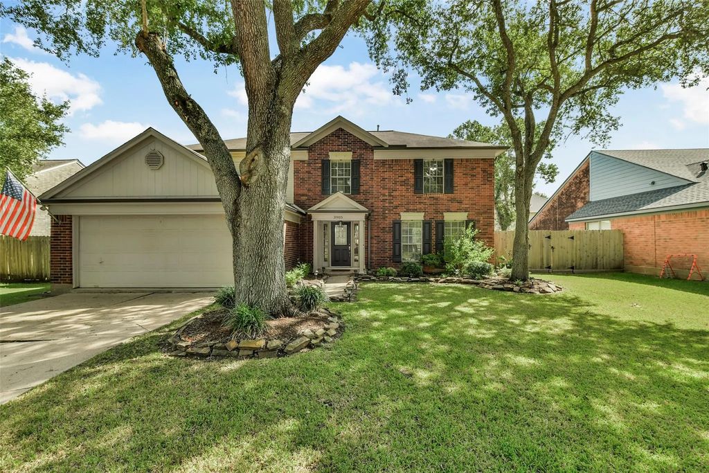 3905 Spring Circle Drive W, Pearland