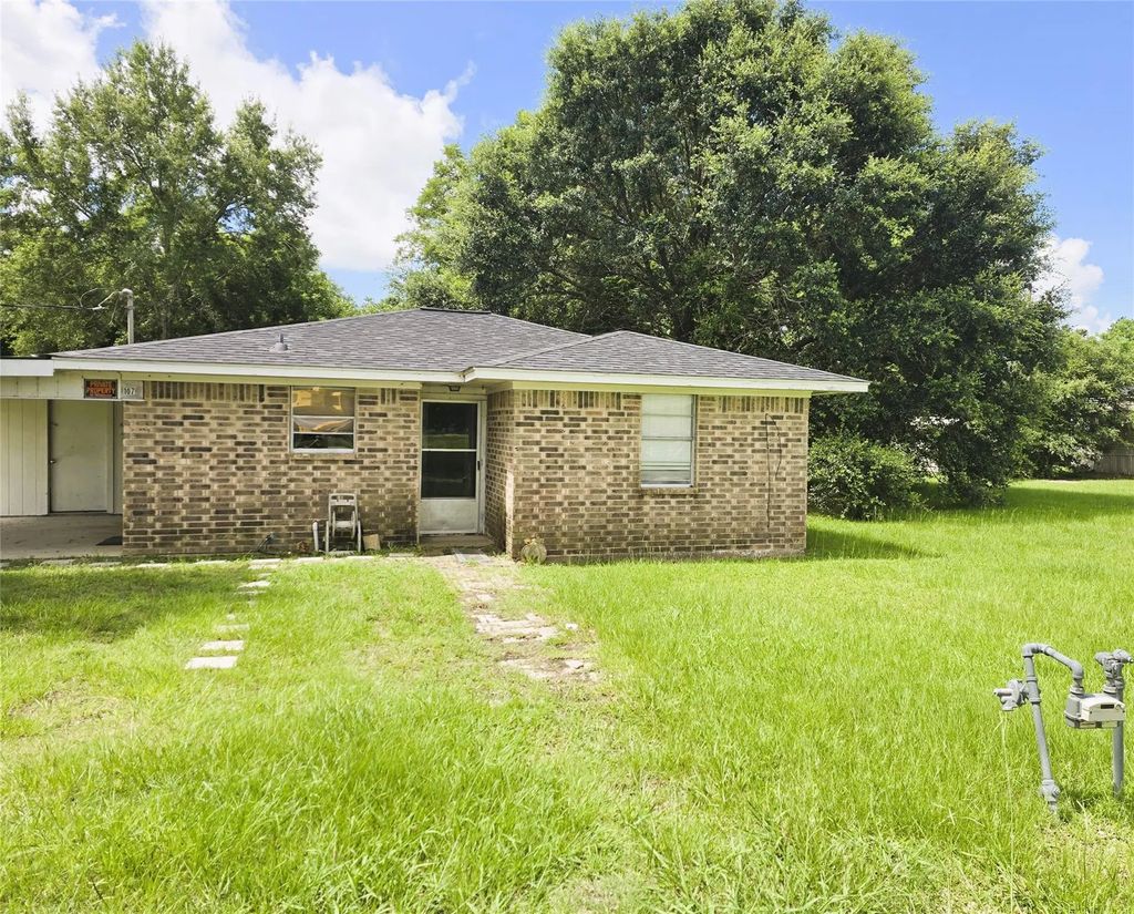 107 Cypress Street, Trinity