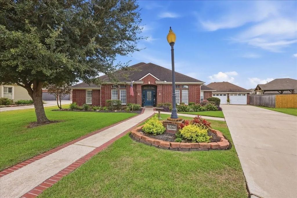 6320 Meadow Mist Street, Orange