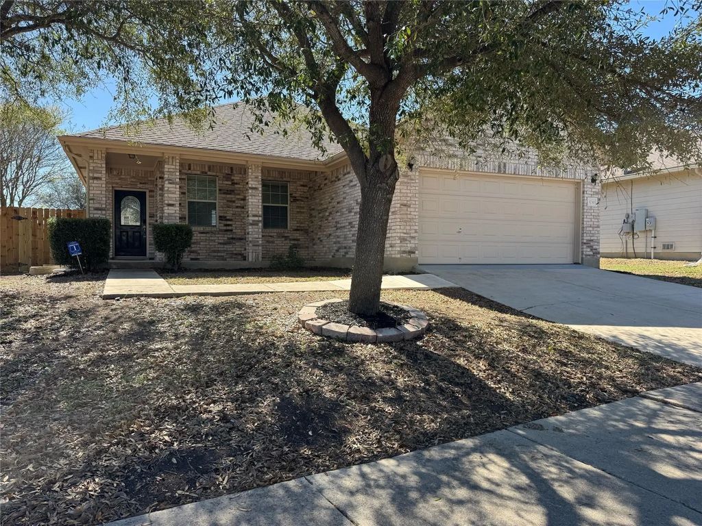 3730 Columbia Drive, Cibolo