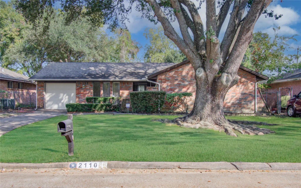 2110 Mosher Lane, Houston