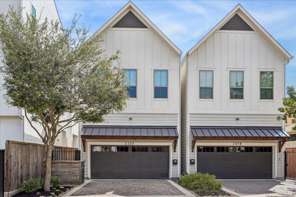 2320 Couch Street, Houston