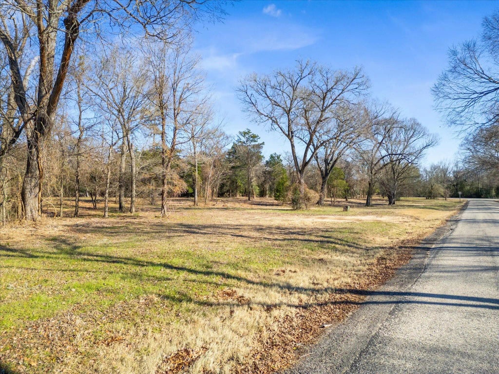 6536 Castenson Road, Bryan