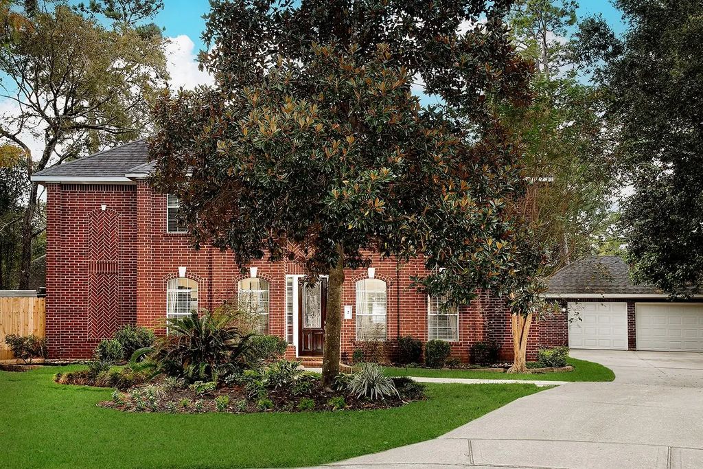 2 Taupewood Place, The Woodlands