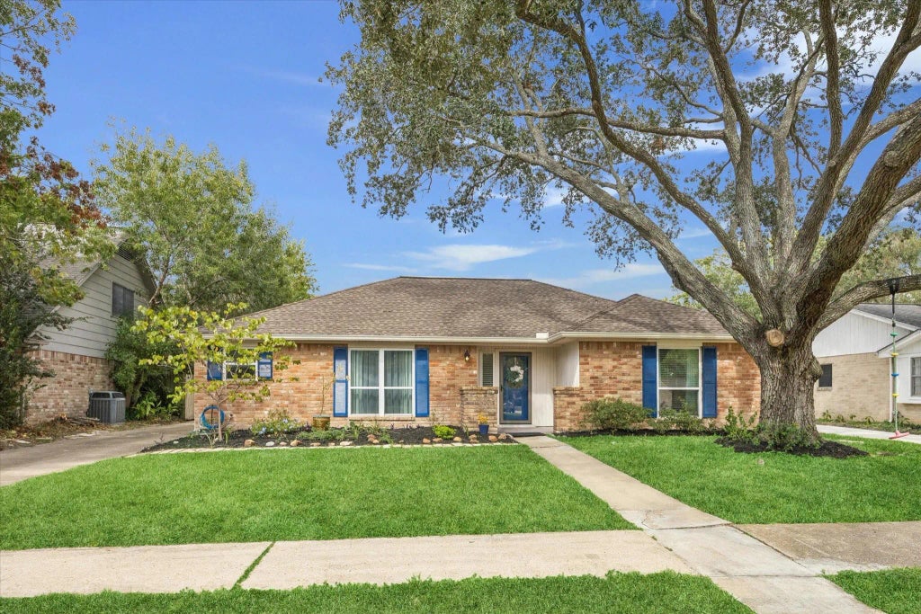 21302 Park Royale Drive, Katy