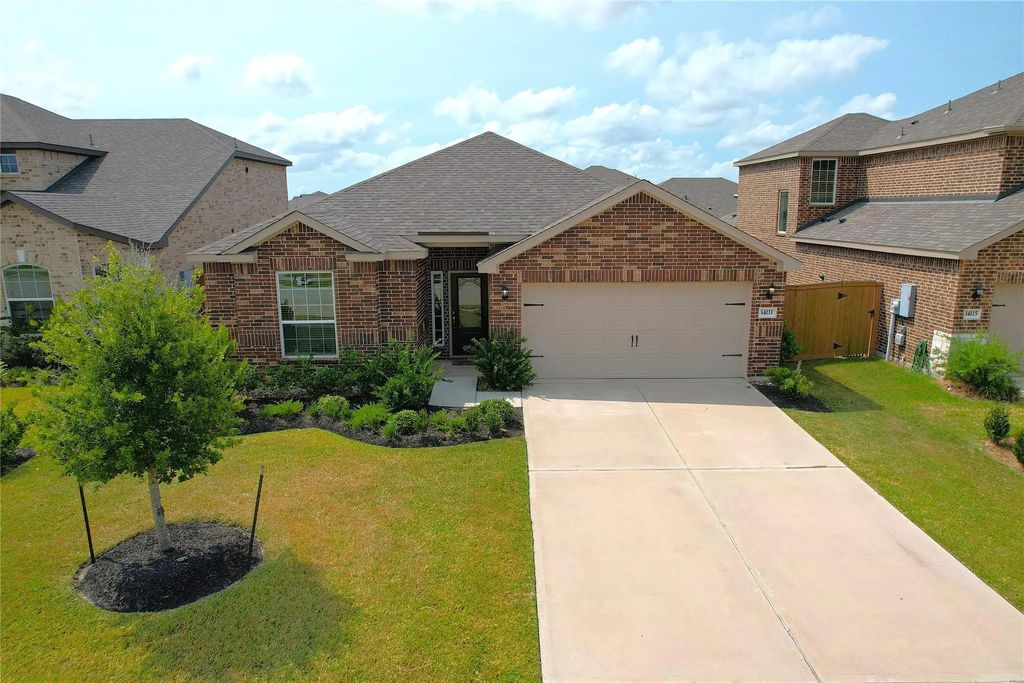 14111 Mainmast Drive, Santa Fe