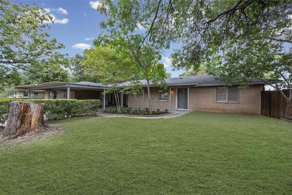 1400 Saint Edwards Drive, Austin