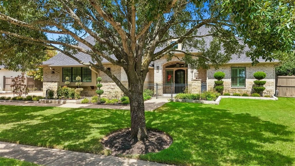 5117 Inverness Drive, Bryan