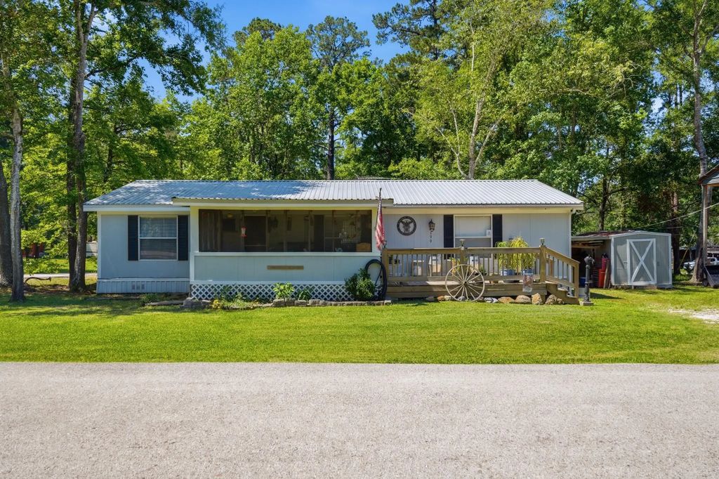 199 Apple Tree, Livingston