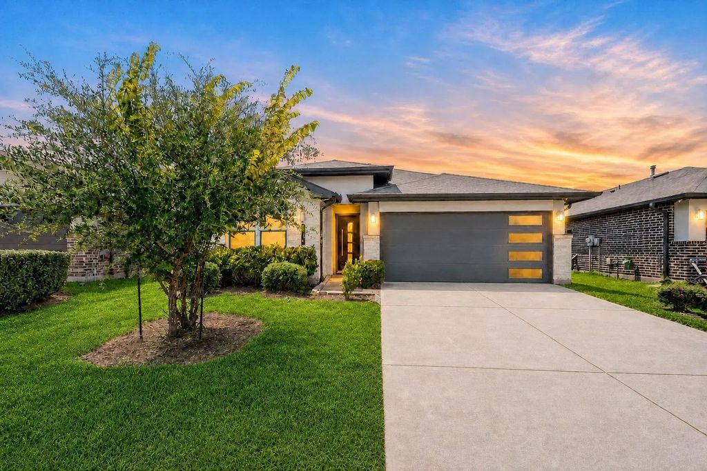 7454 Rivercane Shore Lane, Richmond