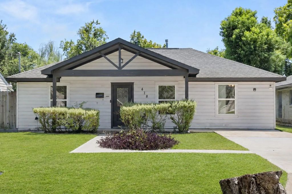418 Neyland Street, Houston