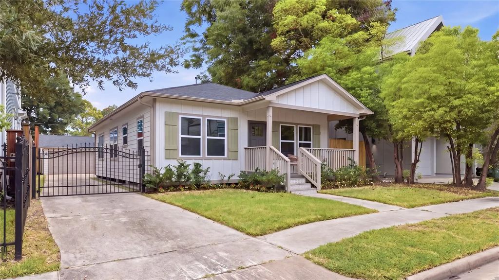 1202 Aurora Street, Houston