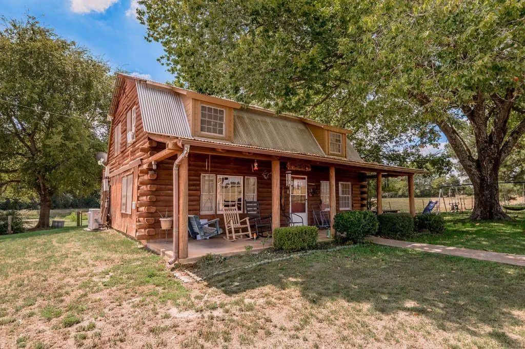 514 County Road 1835, Crockett