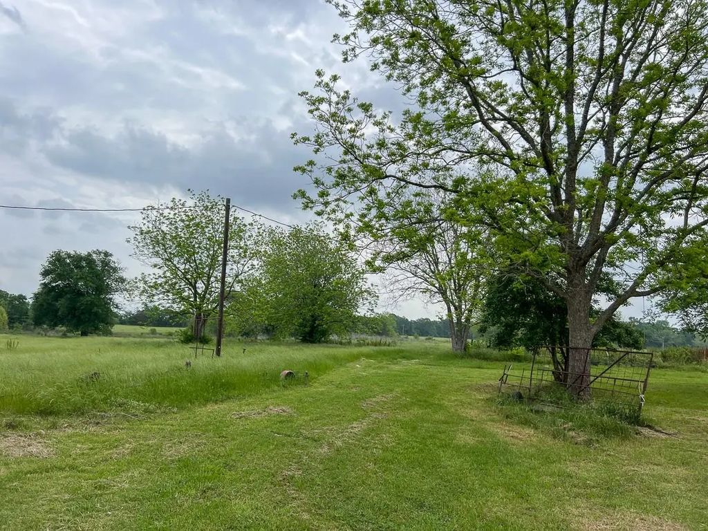 T-21 County Road 3630, Lovelady
