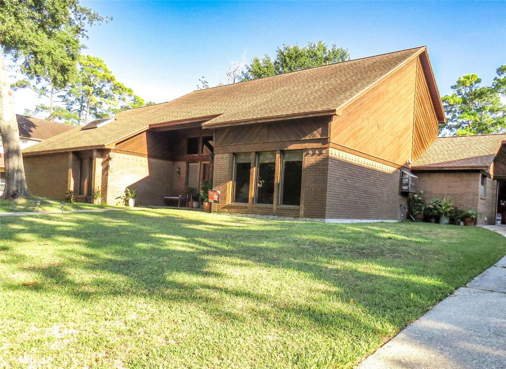 6723 Ashmore Drive, Houston