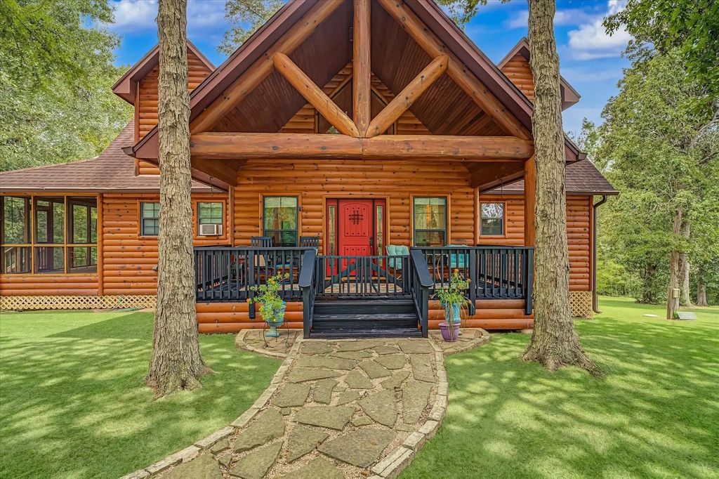 1477 County Road 2328, Dayton