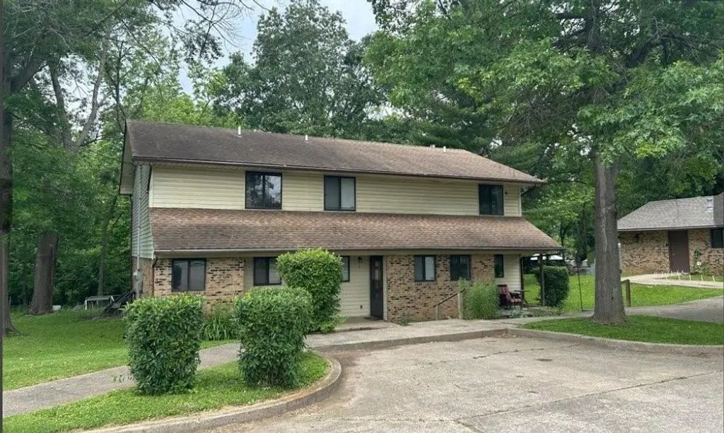 2601 Upchurch St, Eldorado