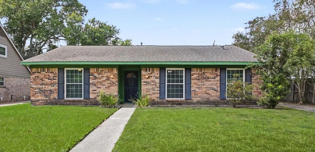 1918 Ashford Hollow Lane, Houston