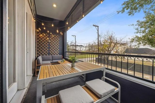 808 Cage Street, Houston