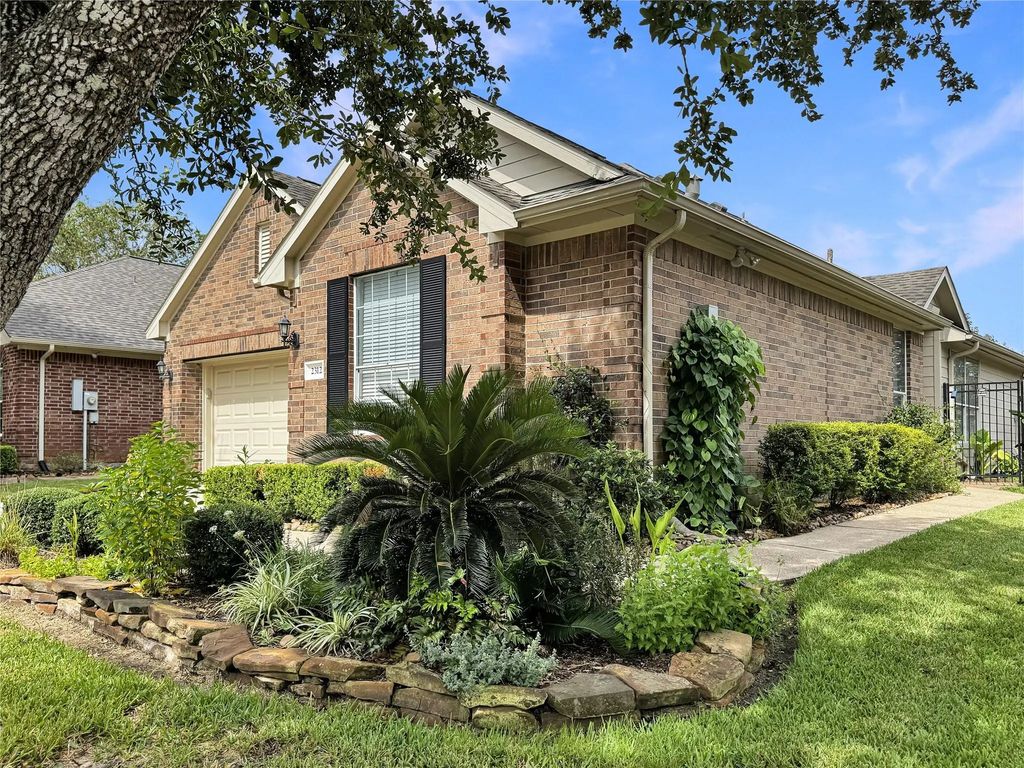 2312 Messina Drive, Pearland