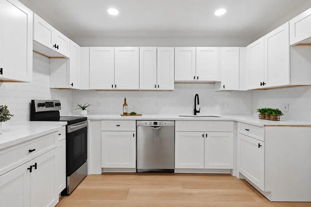 1406 Pleasantville Drive, Houston