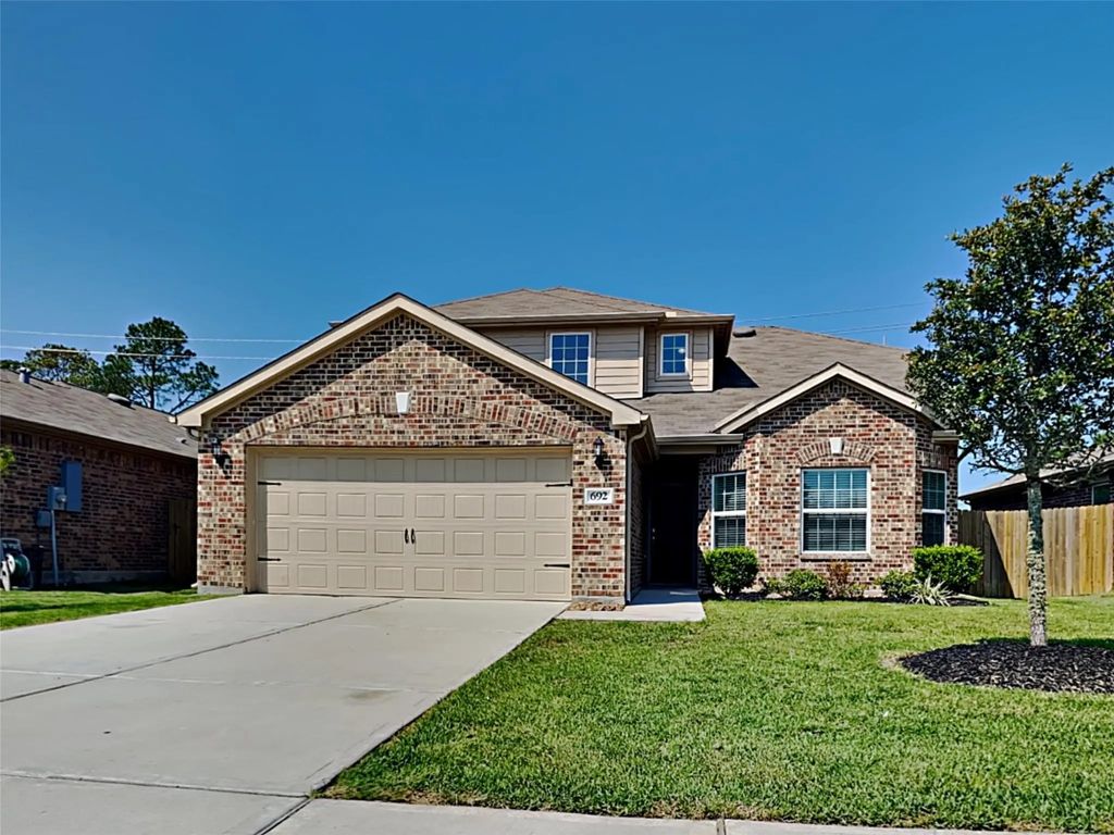 692 Totem Trail Drive, La Marque